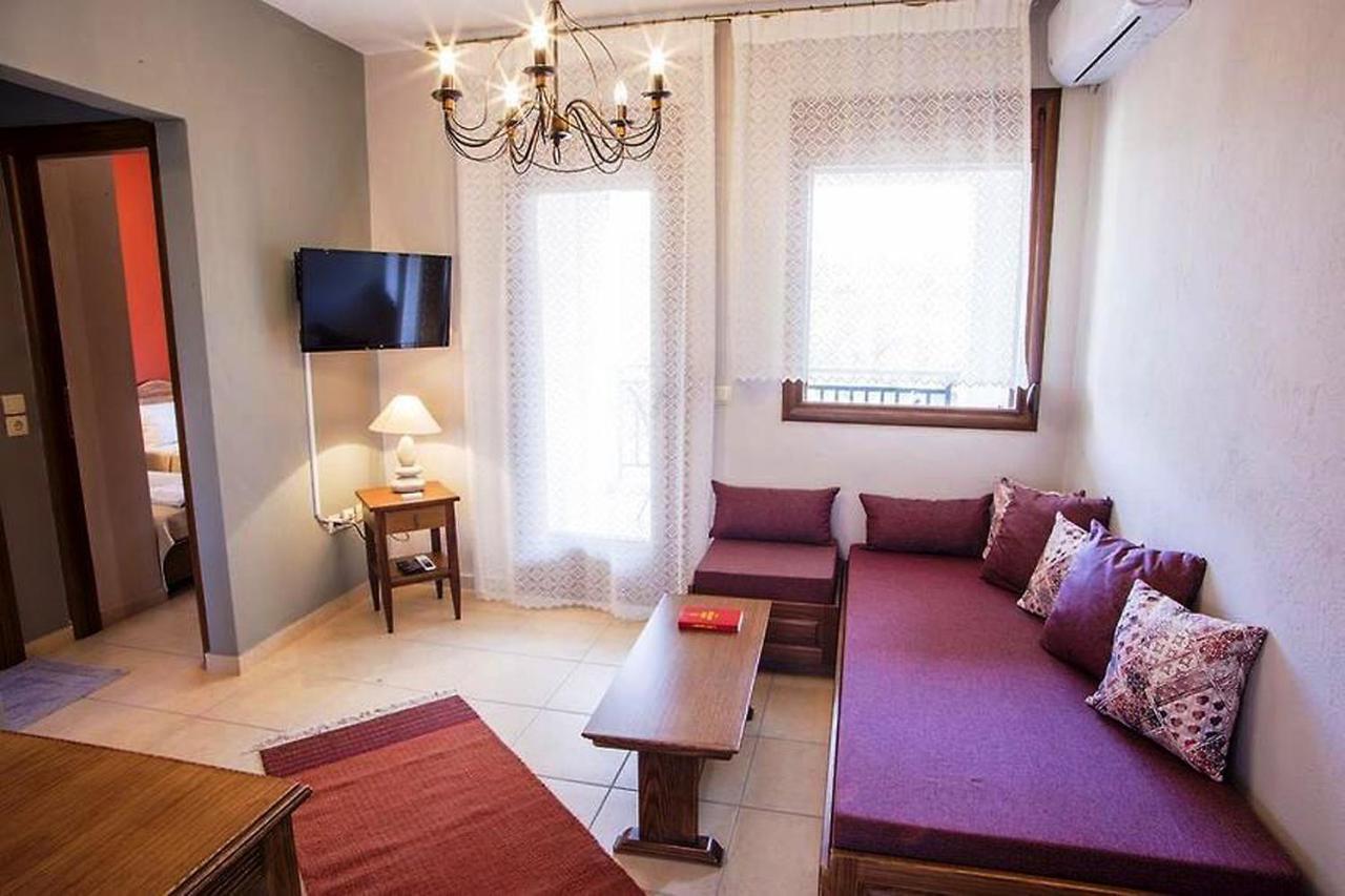 Nea Roda Apartments Luaran gambar